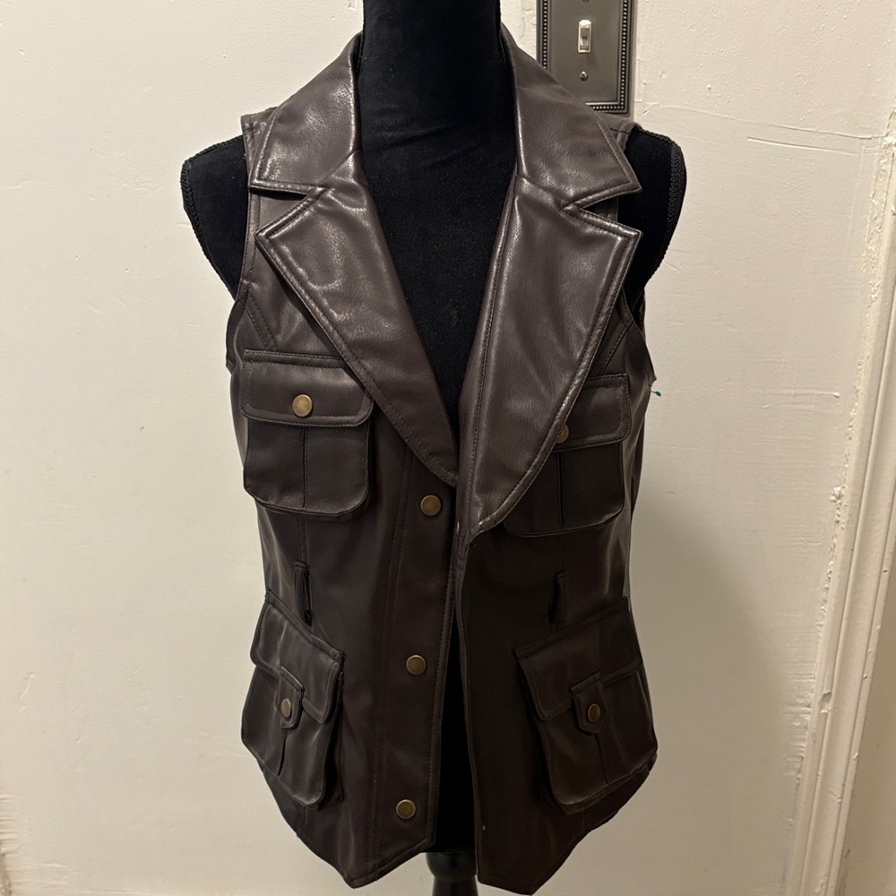 Dots Dark Brown Leather Vest